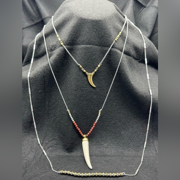 Lucky Brand Jewelry - Lucky Brand Horn Bead Chain Gold Silver Two Tone Lg Faux Ivory Horn Red Crystals